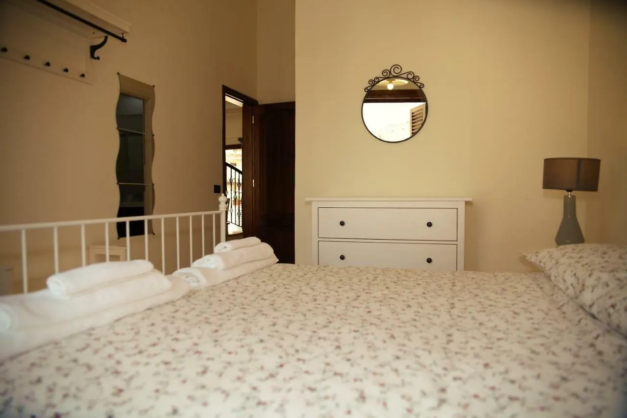 Bed and Breakfast Bnb Donnalaura Carini